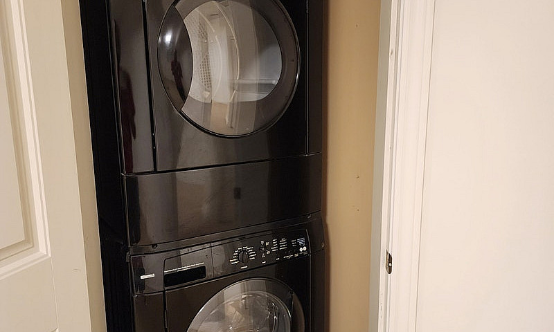 $1,450 / 1Br - 950Ft...