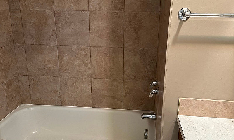 For Rent 1 Bd Apartm...