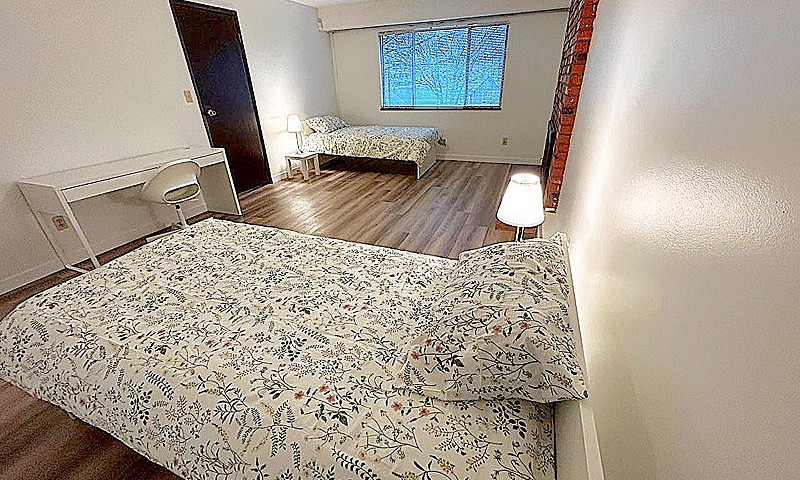 Private Room For 1, ...