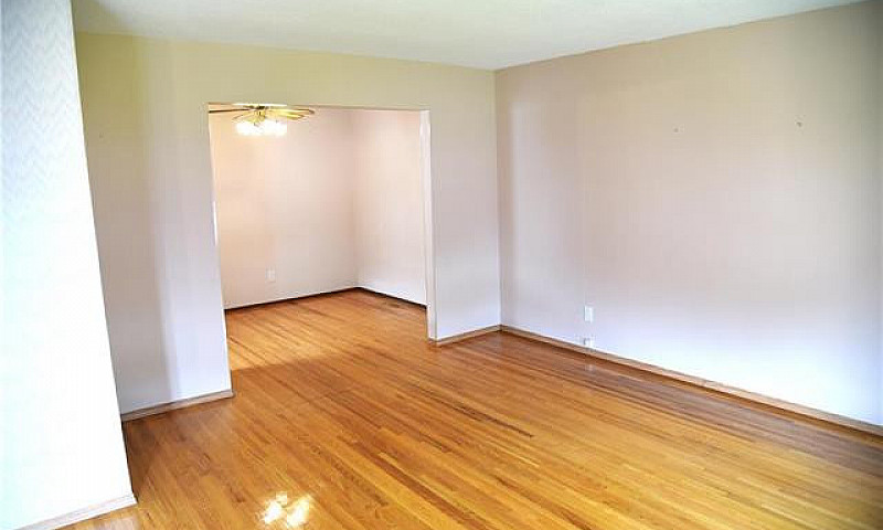 Well Maintained 3 Be...