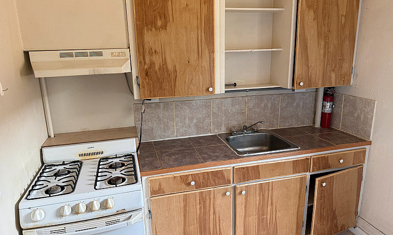 1 Bedroom Suite For ...
