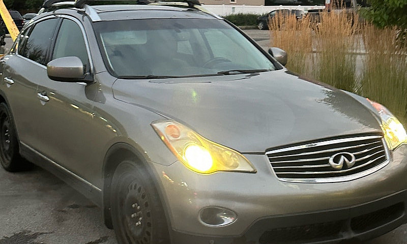 Infiniti Ex35...