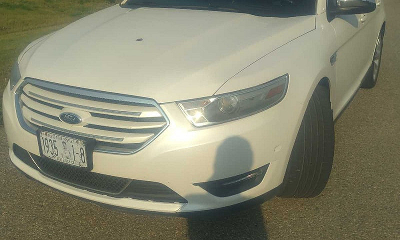 2013 Ford Taurus Lim...
