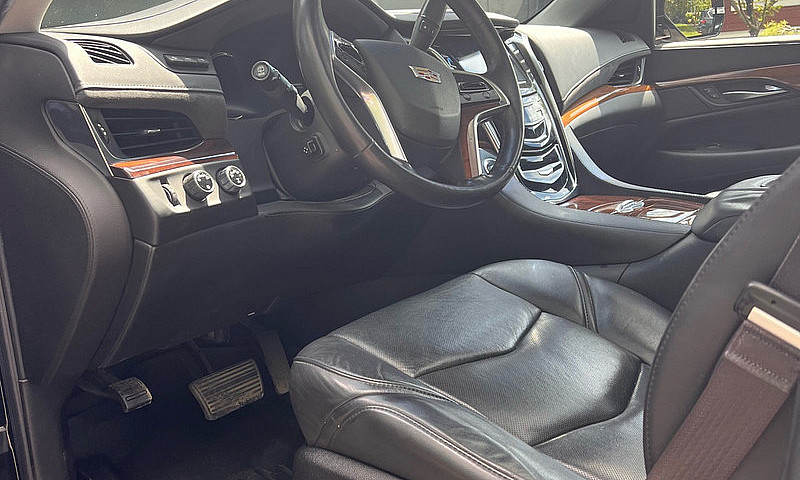 2017 Cadillac Escala...