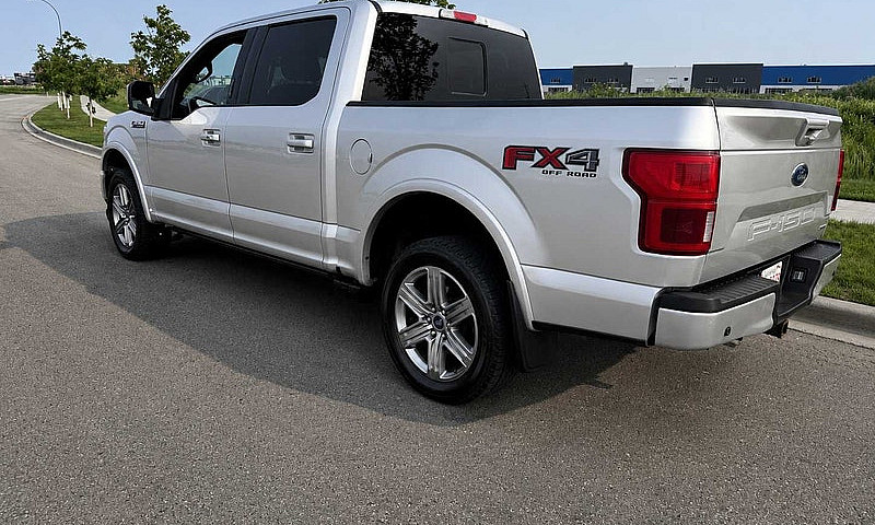 2019 Ford F-150 Lari...