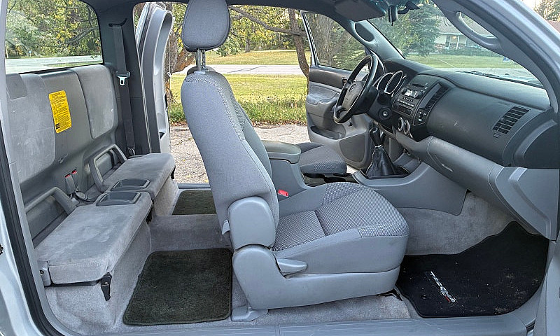 2007 Toyota Tacoma 5...