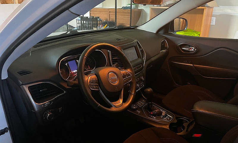 2019 Jeep Cherokee S...