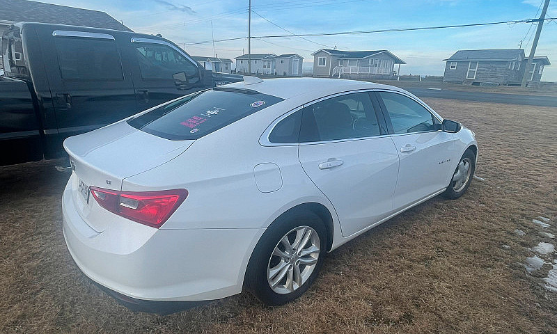2017 Chev Malibu Lt ...
