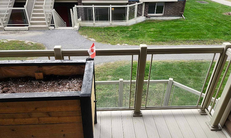 2 Bed Condo Findlay ...