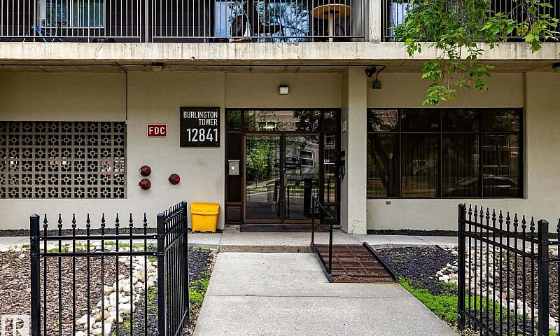 2 Bedroom Apartment ...