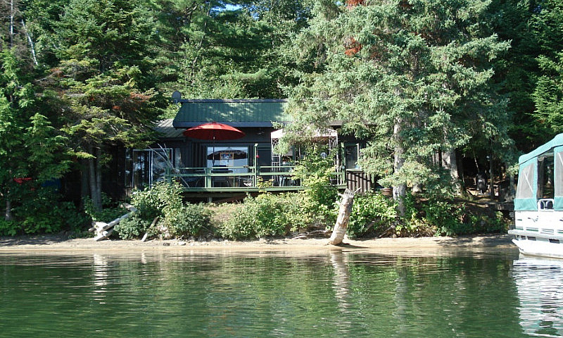 Lac Pemichangan - La...