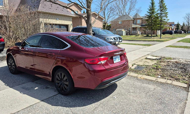 Chrysler 200 2015...