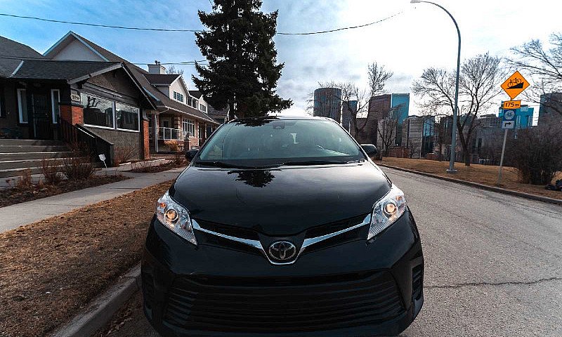 Toyota Sienna 2020...