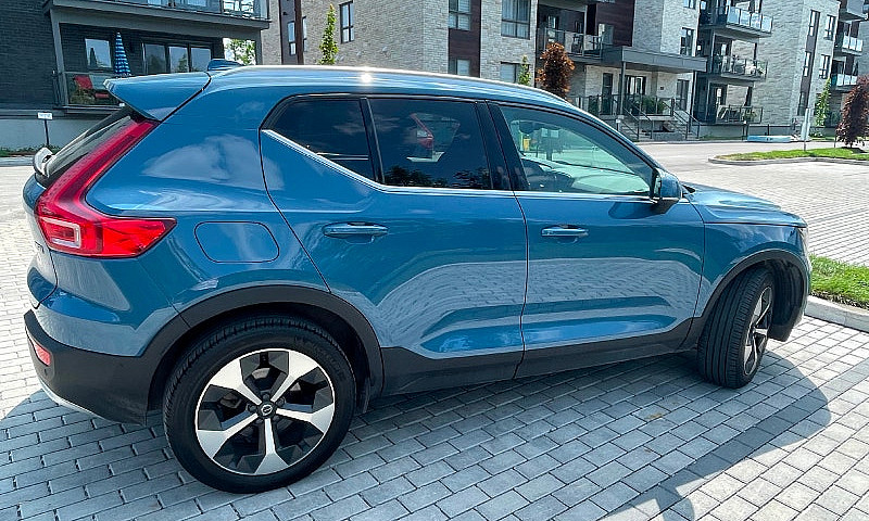 Volvo Xc40, Bright T...