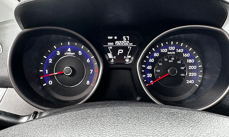 2013 Hyundai Elantra...