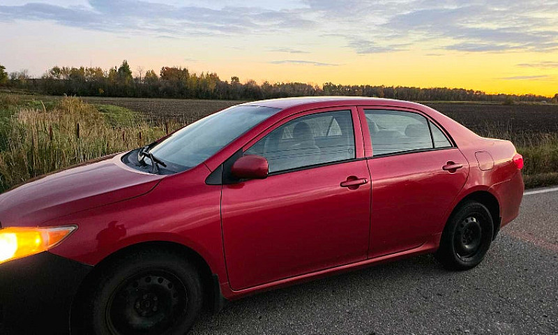 Toyota Corolla 2010...