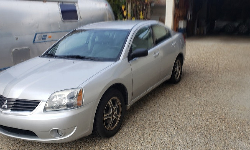 Mitsubishi Galant 20...