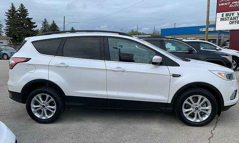 2017 Ford Escape Tit...