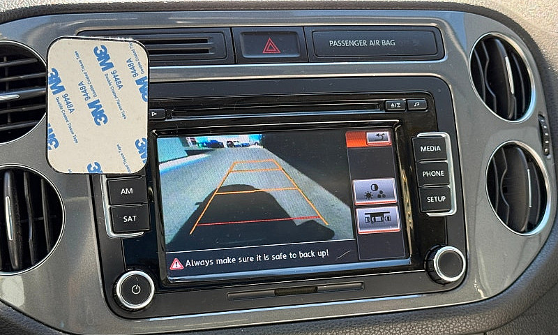 2015 Volkswagen Tigu...
