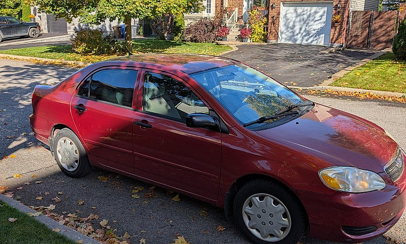 Toyota Corolla Le 20...