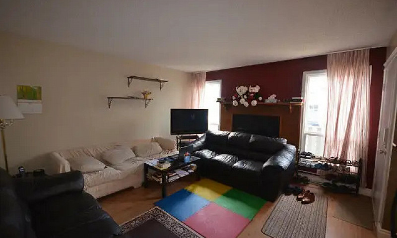 4-Bedroom Townhouse ...
