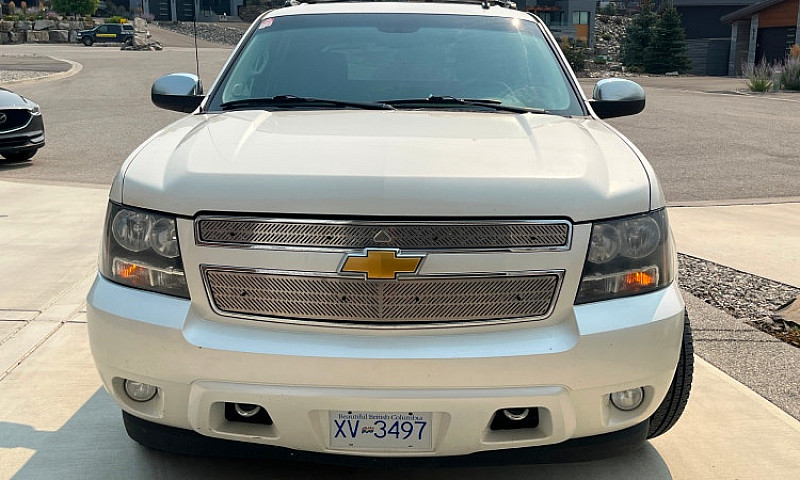 2012 Chevy Avalanche...