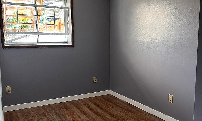 3 Bedrooms 1.5 Bathr...
