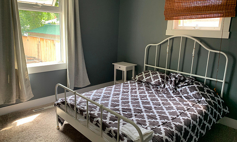 Charming 4 Bedroom 2...