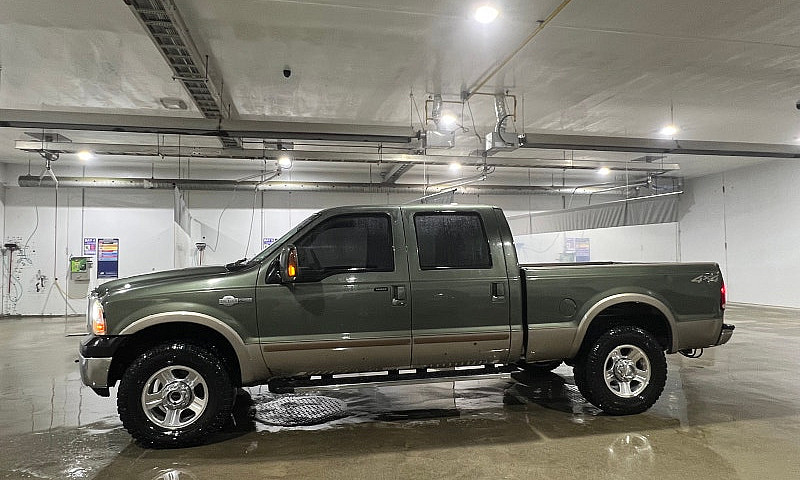 2004 Ford  F-250...