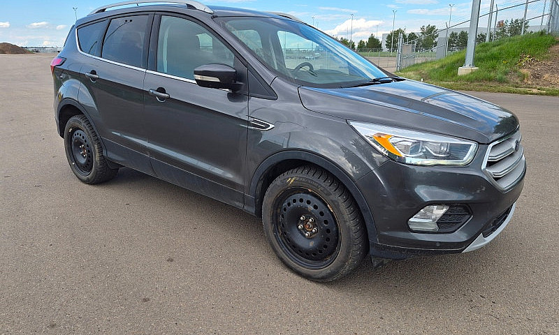 2019 Ford Escape Tit...