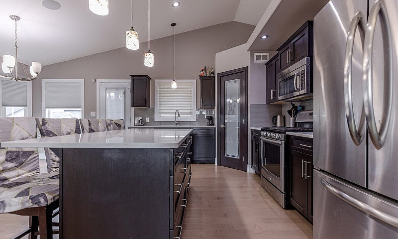 *Price Reduced* 211 ...