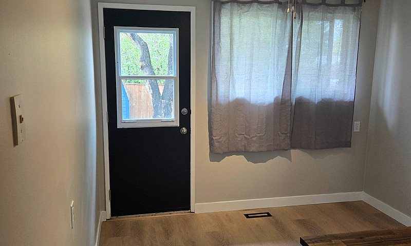 Full Bungalow Availa...