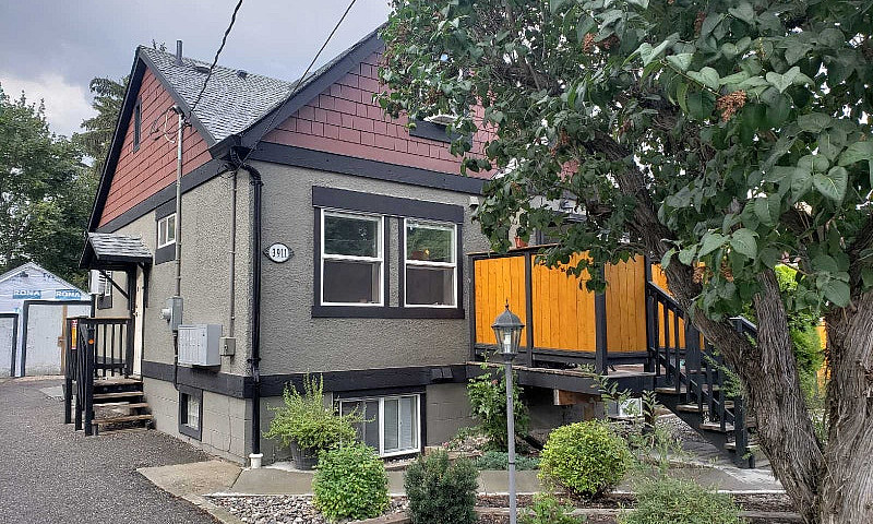 One Bedroom Suite Av...