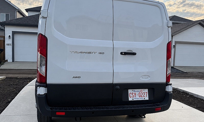 2025 Ford Transit T1...