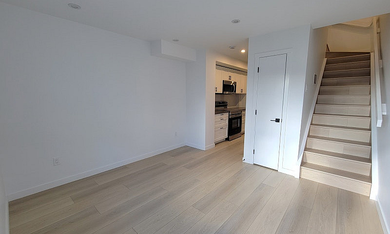 Luxury 2 Bedroom Tow...