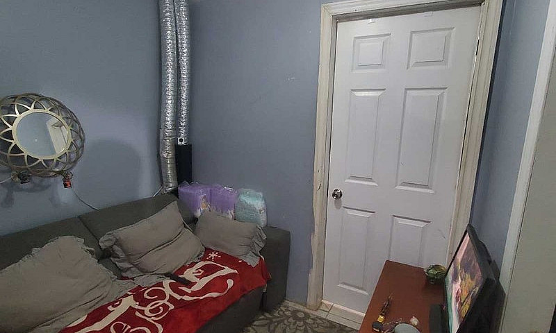 2 Bedroom Basement A...