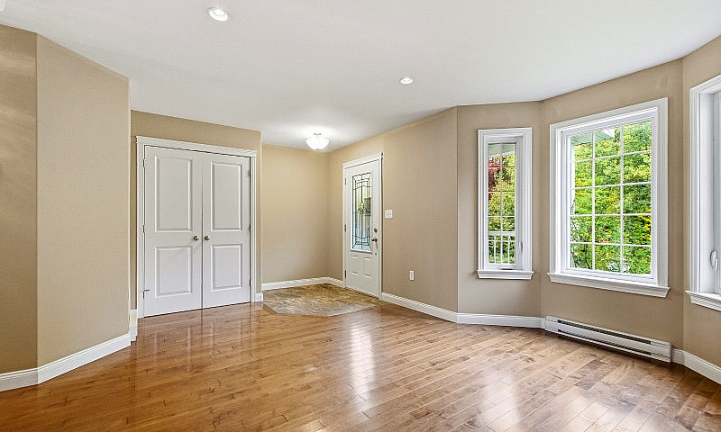 3-Bdrm Home With Det...