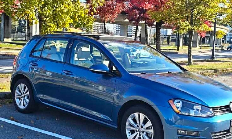 2017 Volkswagen Golf...