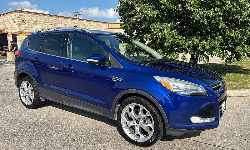 Ford Escape Titanium...