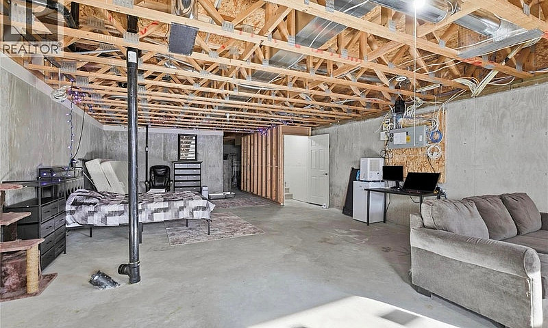 2 Bed 1 Bath Duplex ...