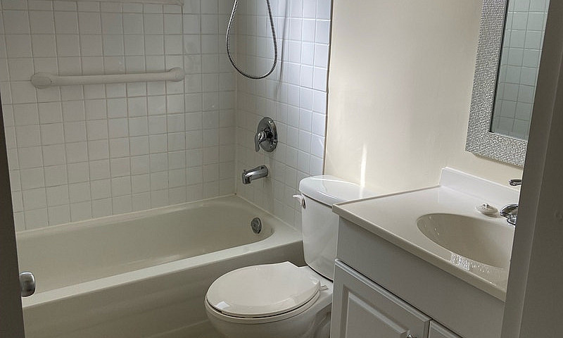 Two Bedroom Apartmen...