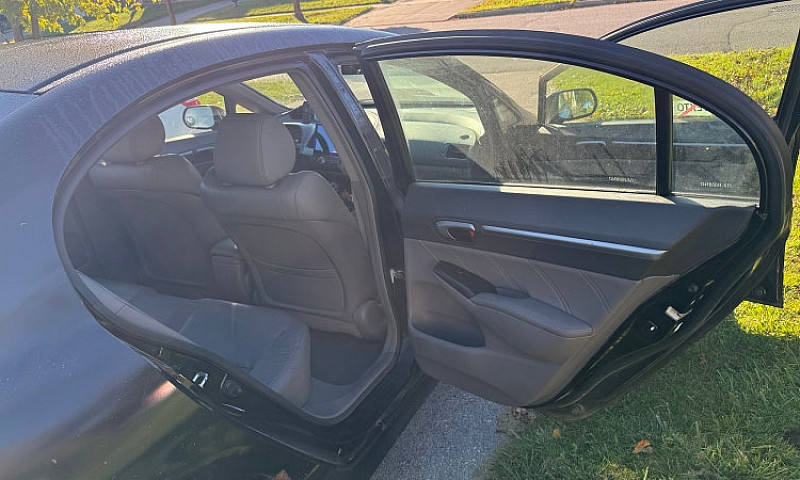  2011 Honda Civic Ex...