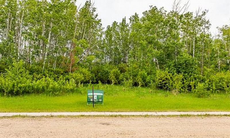 Fully Serviced Lot 4...