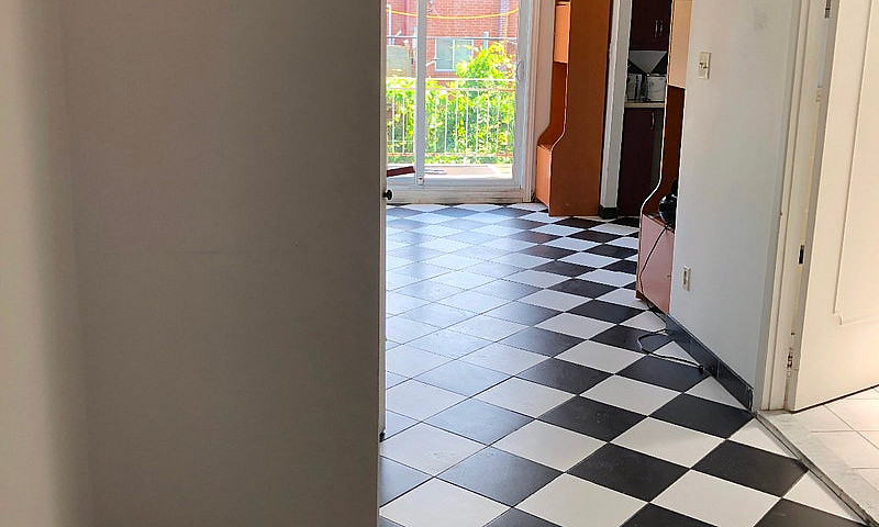 Appartement 6 1/2 À ...