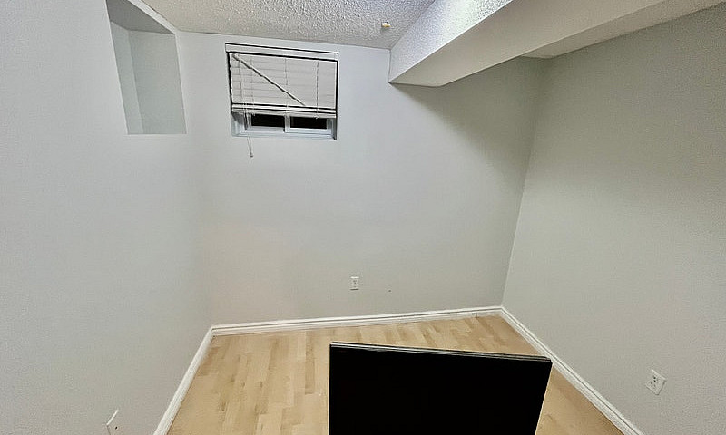 2 Bed 1 Bath Basemen...