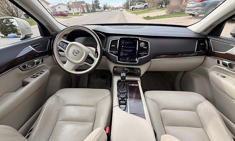 Selling Volvo Xc90 (...