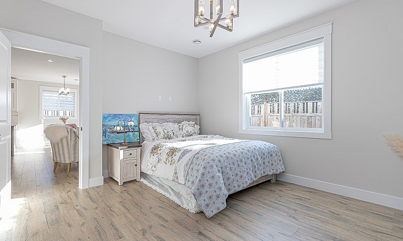 3-Bedroom, 2-Bathroo...