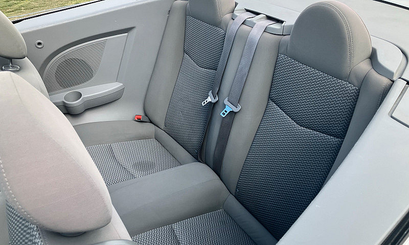 2008 Chrysler Sebrin...