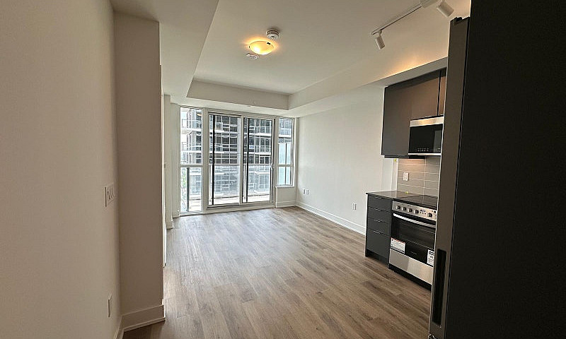 1Bed+ Den, 2 Full Ba...