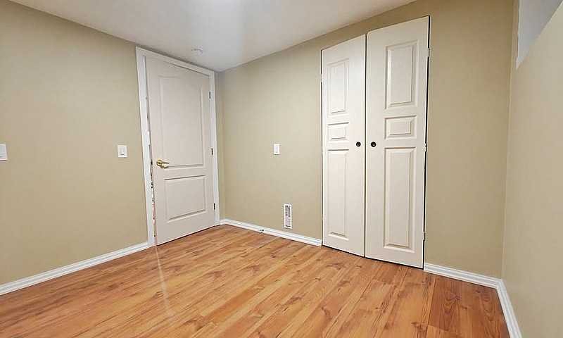 2 Bedrooms , 2 Full ...